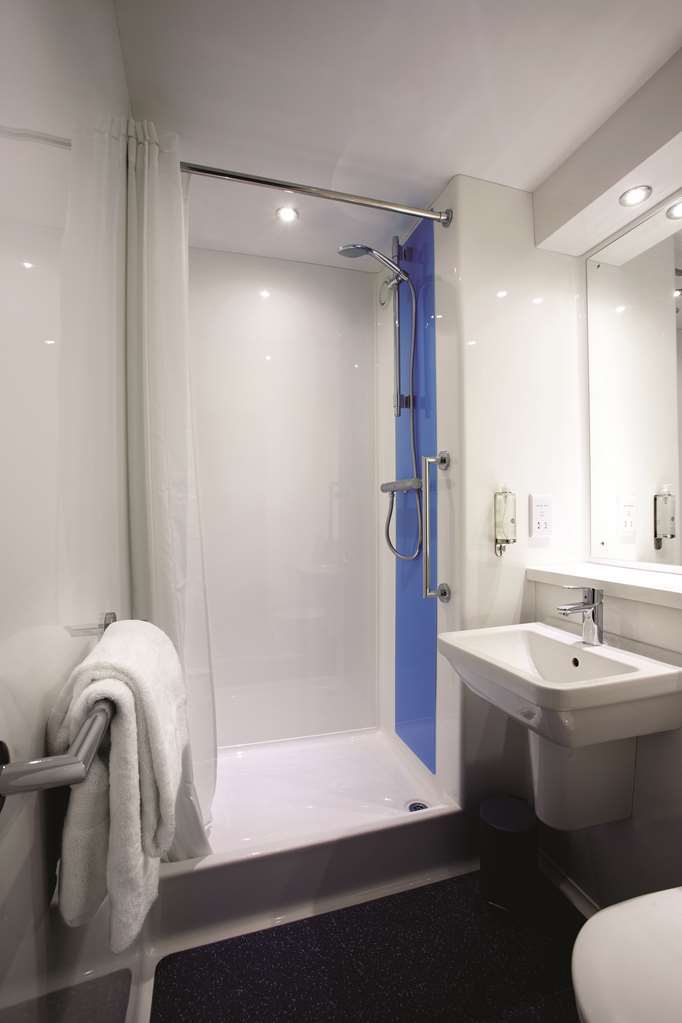 Travelodge Preston Central Δωμάτιο φωτογραφία